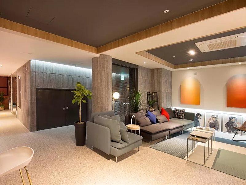 Brown Dot Hotel Jinju Buitenkant foto